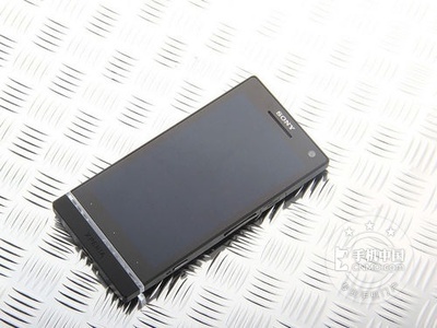 科技市場(chǎng)動(dòng)態(tài) iPhone 5創(chuàng)價(jià)格新低，Nexus 4跌破3000元大關(guān)
